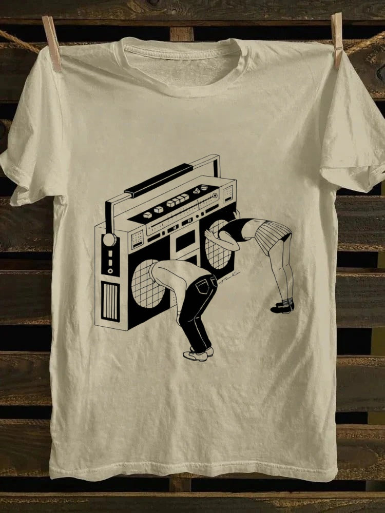 Retro punk rock band printed design pattern T-shirt