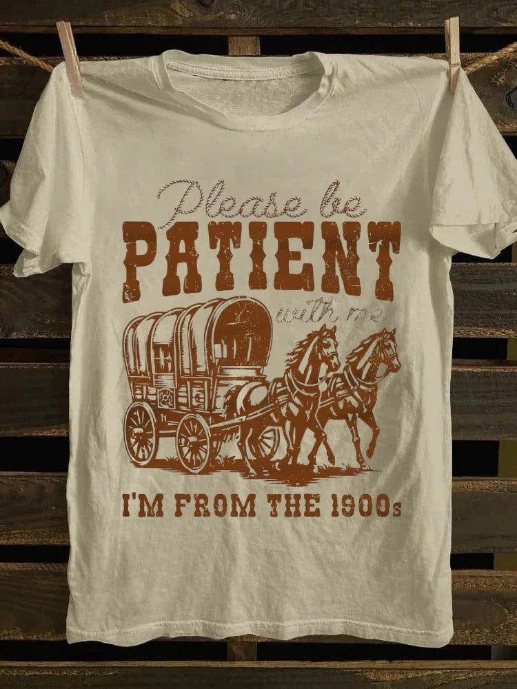 Retro 1900s Time Traveler Humor Graphic PrintT-Shirt