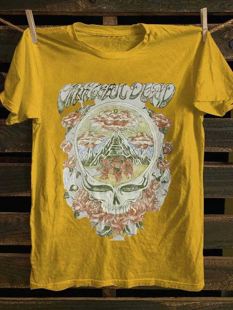Retro Graphic T-shirt: Grateful Dead Skull, Roses & Bears