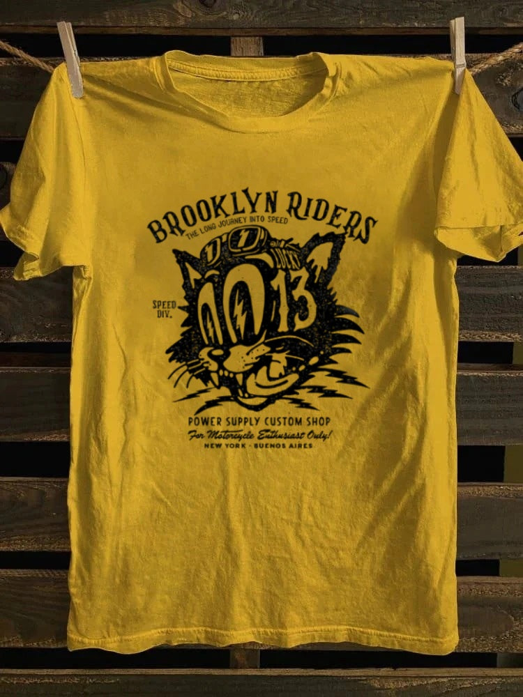 Retro punk rock band printed design pattern T-shirt