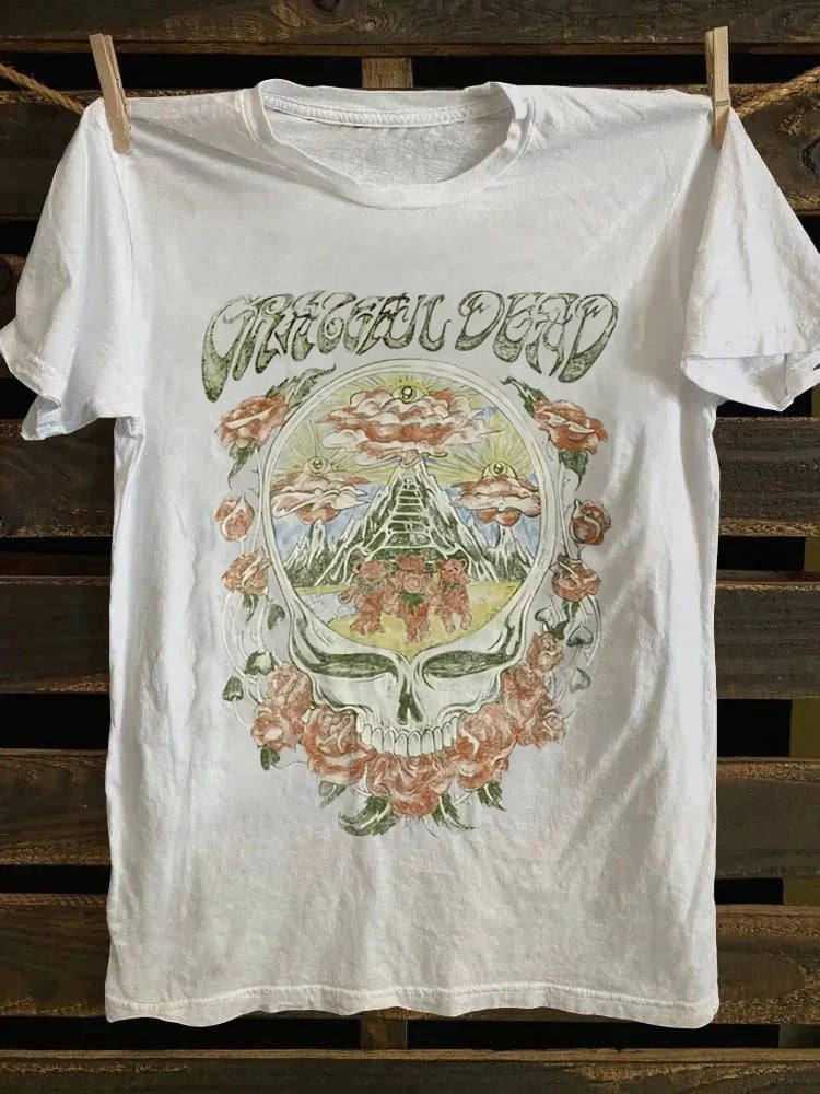 Retro Graphic T-shirt: Grateful Dead Skull, Roses & Bears