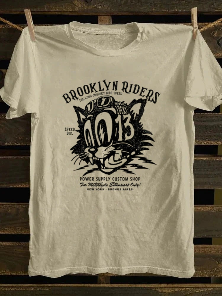 Retro punk rock band printed design pattern T-shirt